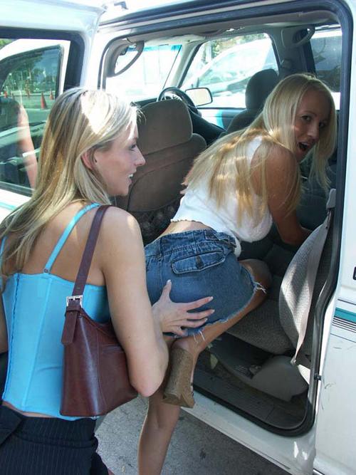 16P Toys and dildos fucking two lesbian pussies