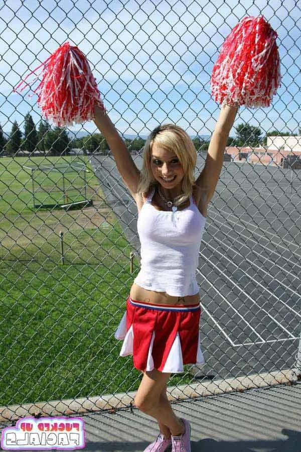 16P Sexy blonde cheerleader in hardcore sex and extreme facial