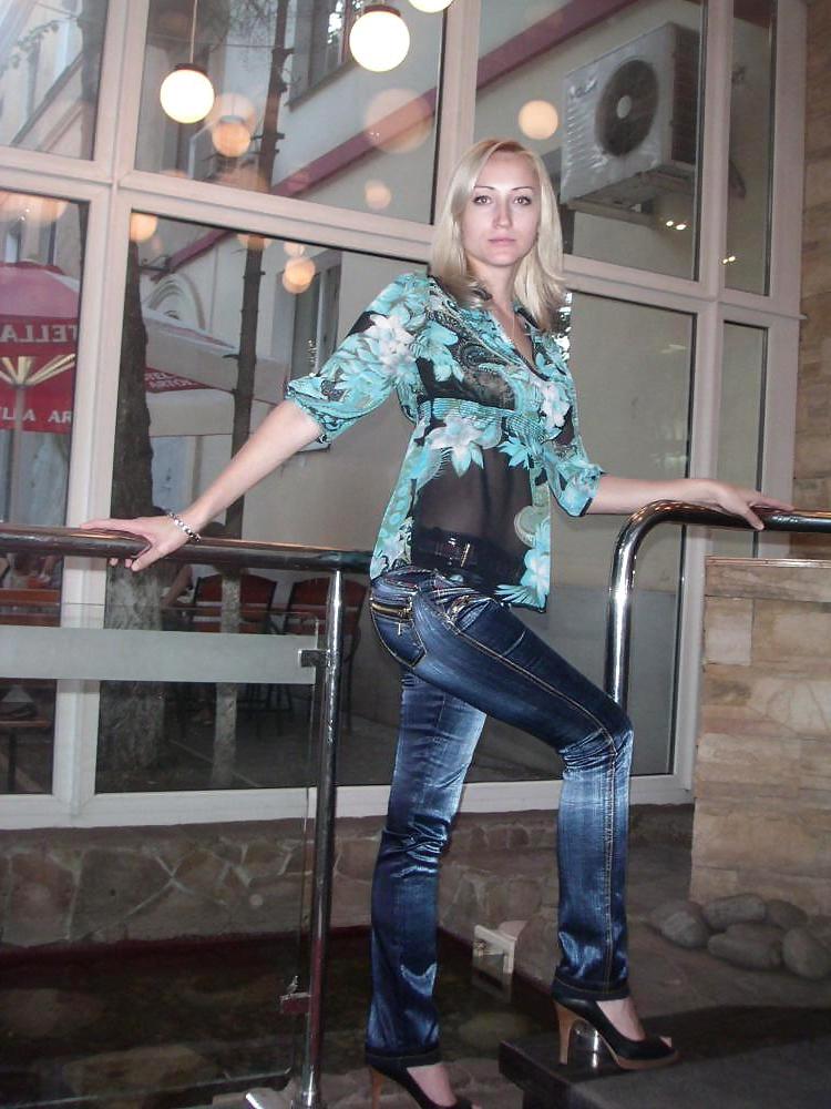 25P Queens in jeans LXXXXII - Beautyful asses...
