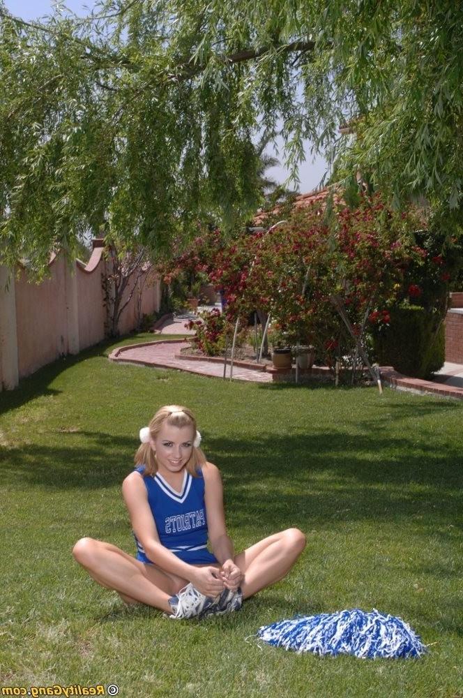 16P Hot Lexi Belle in sexy cheerleader uniform sucking cock good
