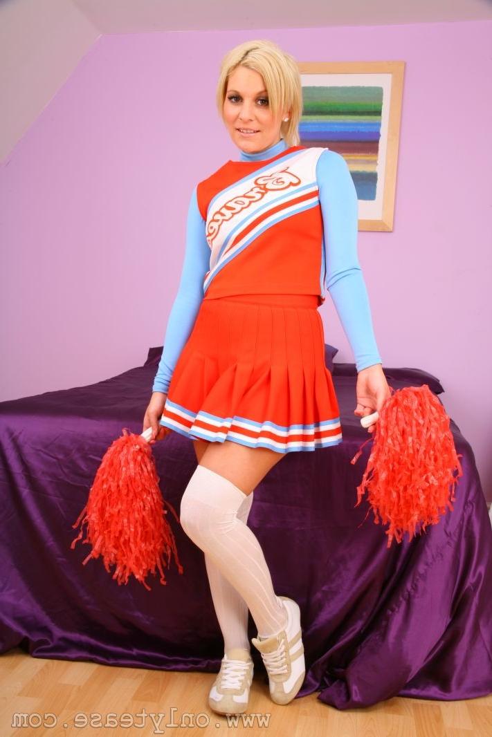 16P blonde cheerleader