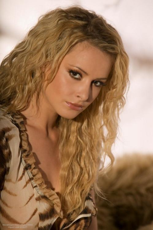 15P Zdenka Podkapova leggy blonde wears thong