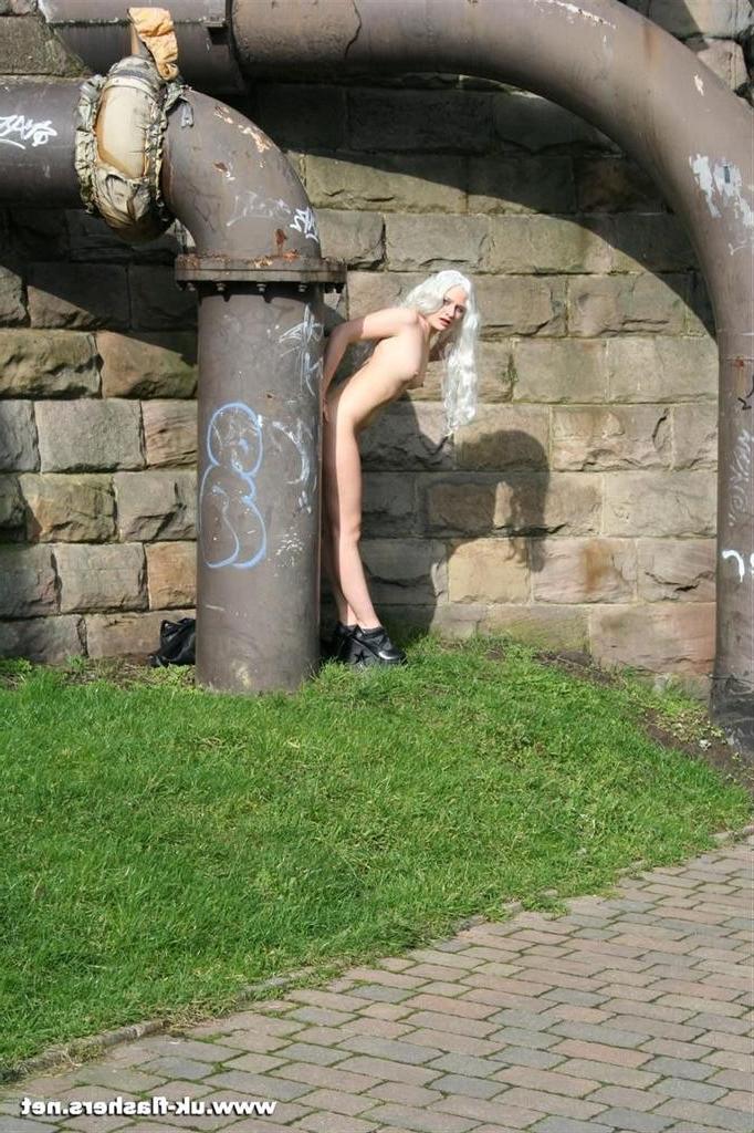 15P Long haired amateur blonde chick is nude in public places