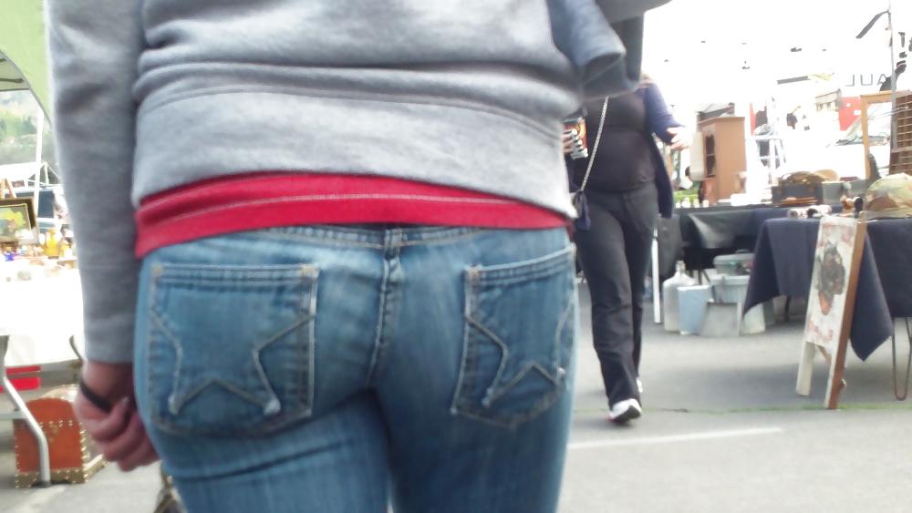 25P Sexy teen butts in tight ass jeans 