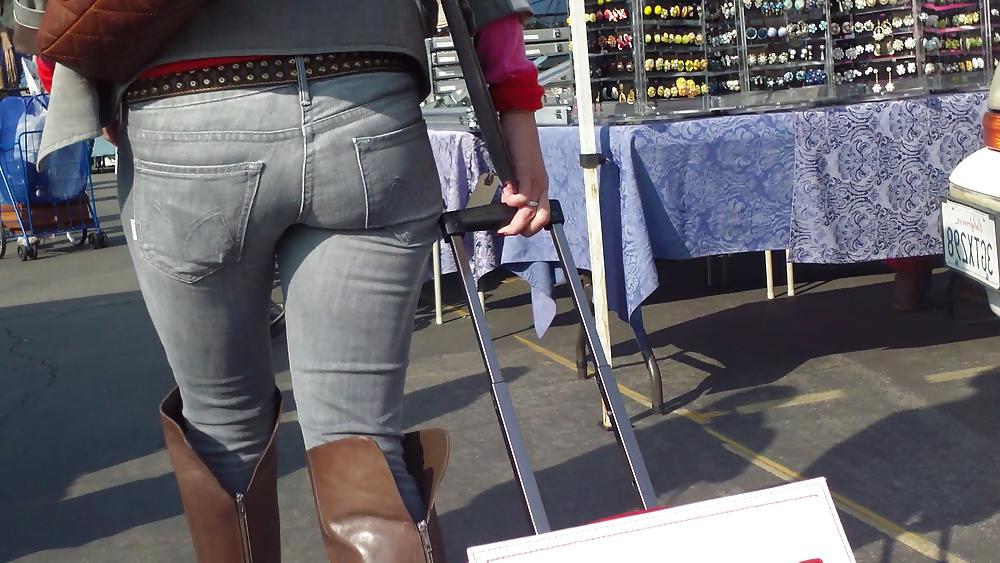 25P Sexy teen butts in tight ass jeans 