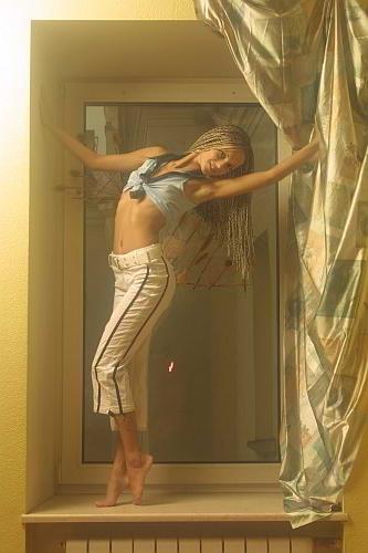 21P Curly blonde fondling breasts