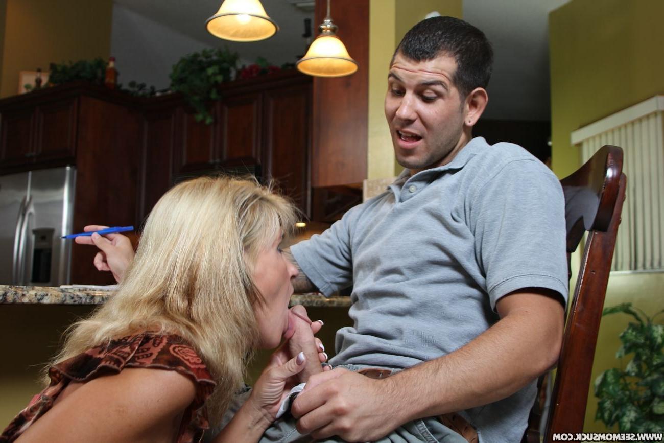 11P Perverted milf suck her stepsons cock