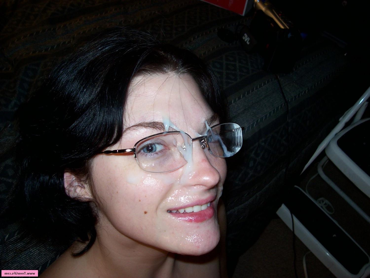 15P Brunette takes cumshot and gets jizz on her glasses