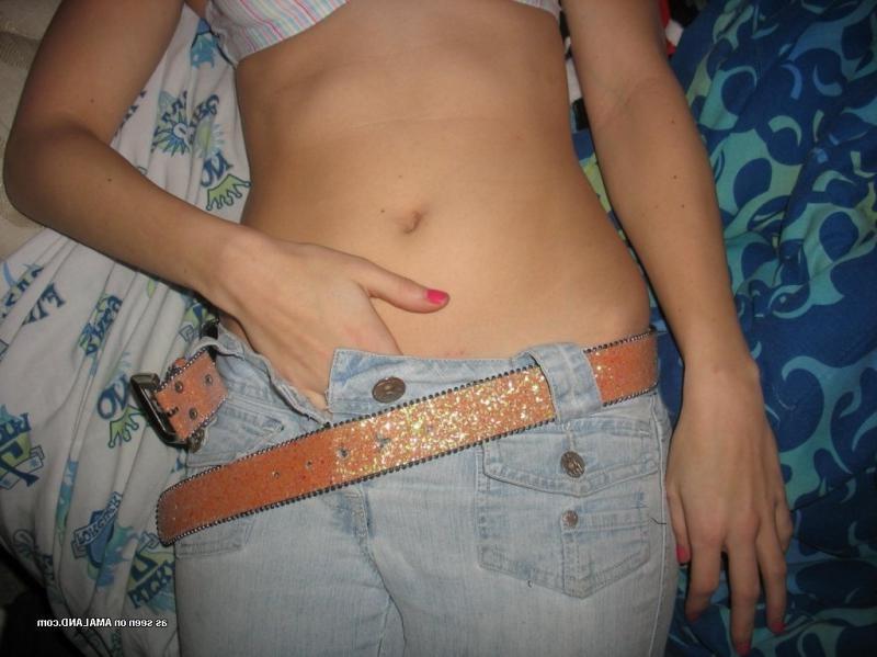 15P Girlfriend likes teasing her EX and giving him head