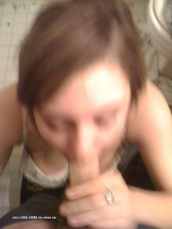 10P Cocksucking babe getting fucked from behind in the bathroom