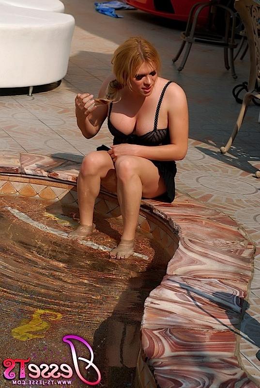 12P TS Jesse Jerking Off Her Cock out By The pool