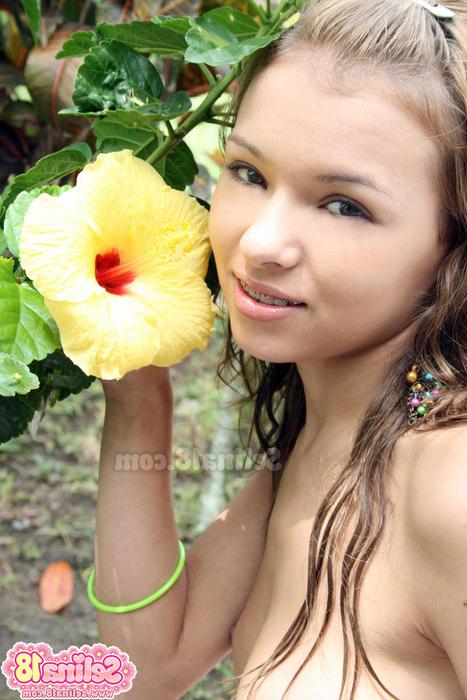 12P Cute Latina in Bikini