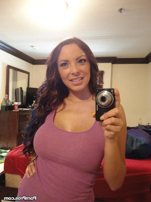 12P Busty Brunette Bitch Cheating