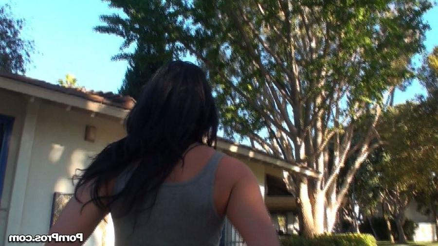 16P Couple has doggy style pov sex in the bathroom