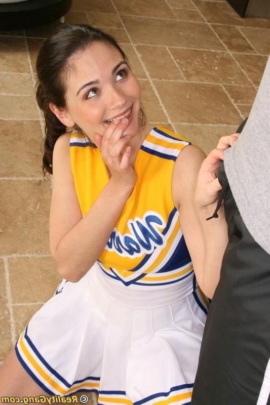 16P Teen cheerleader Rikki Love getting fucked and taking a facial