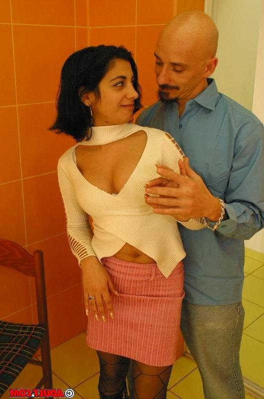 16P amateur girl giving great head