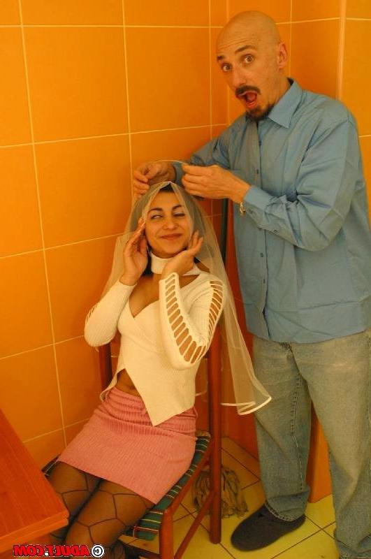 16P amateur girl giving great head