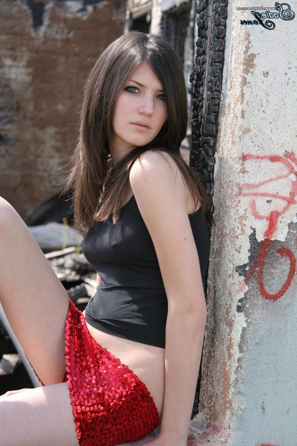 15P Sadie Jones in miniskirt and top