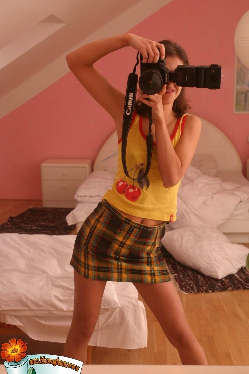 15P Masha strips and takes her own pics in mirror