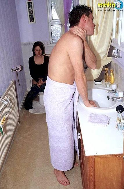 16P Teen fuck a guy in the bathroom