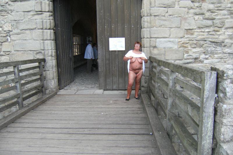 14P the best outdoor adult sex posing