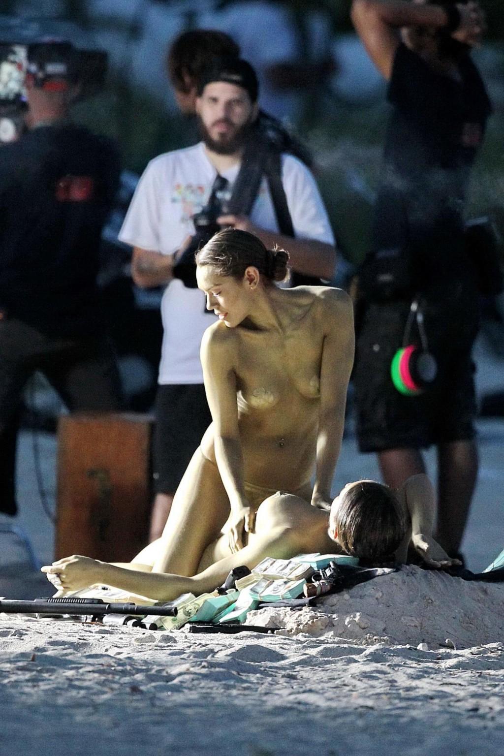 16P Taylor Momsen shooting a music video on Miami Beach with two bodypainted models