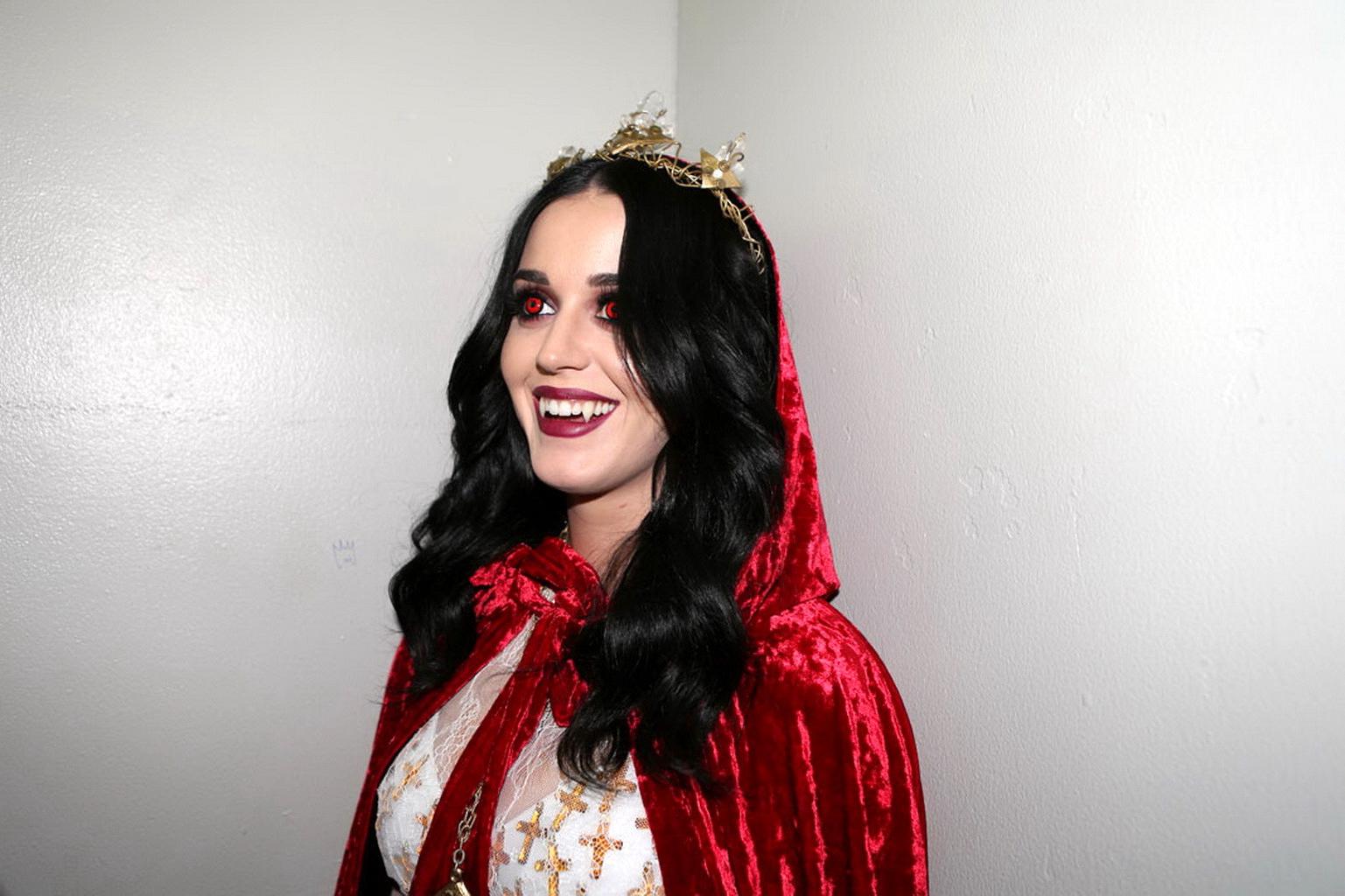10P Katy Perry busty dressed as cocksucking vampire for her birthday bash at The Mag