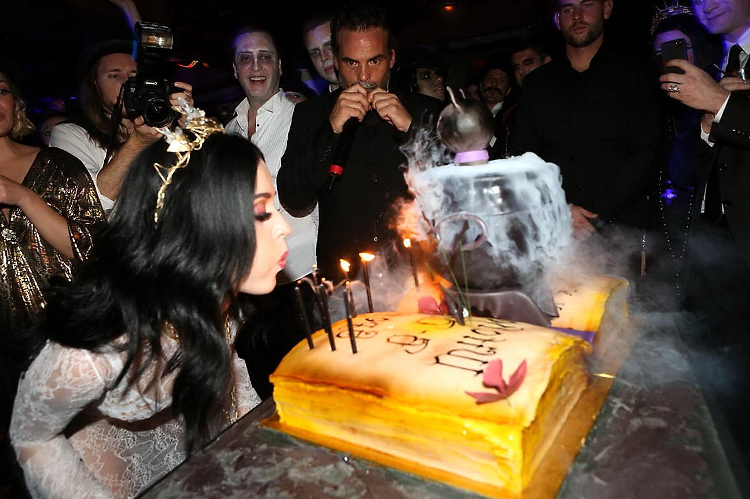 10P Katy Perry busty dressed as cocksucking vampire for her birthday bash at The Mag