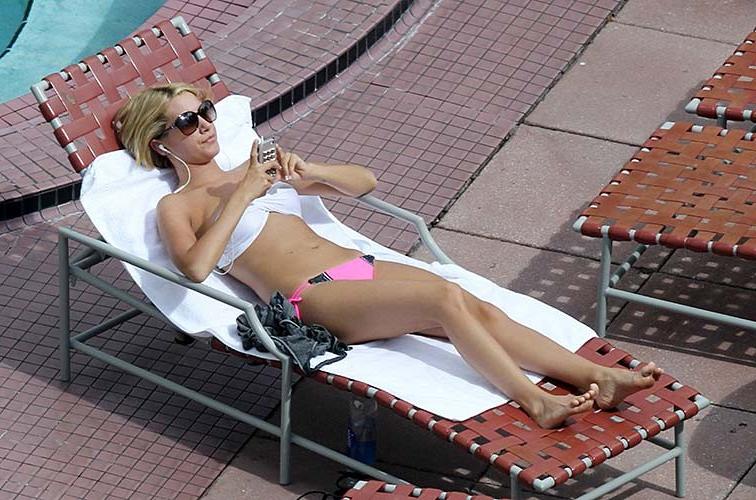16P Ashley Tisdale exposing her sexy body and hot ass in thong on pool