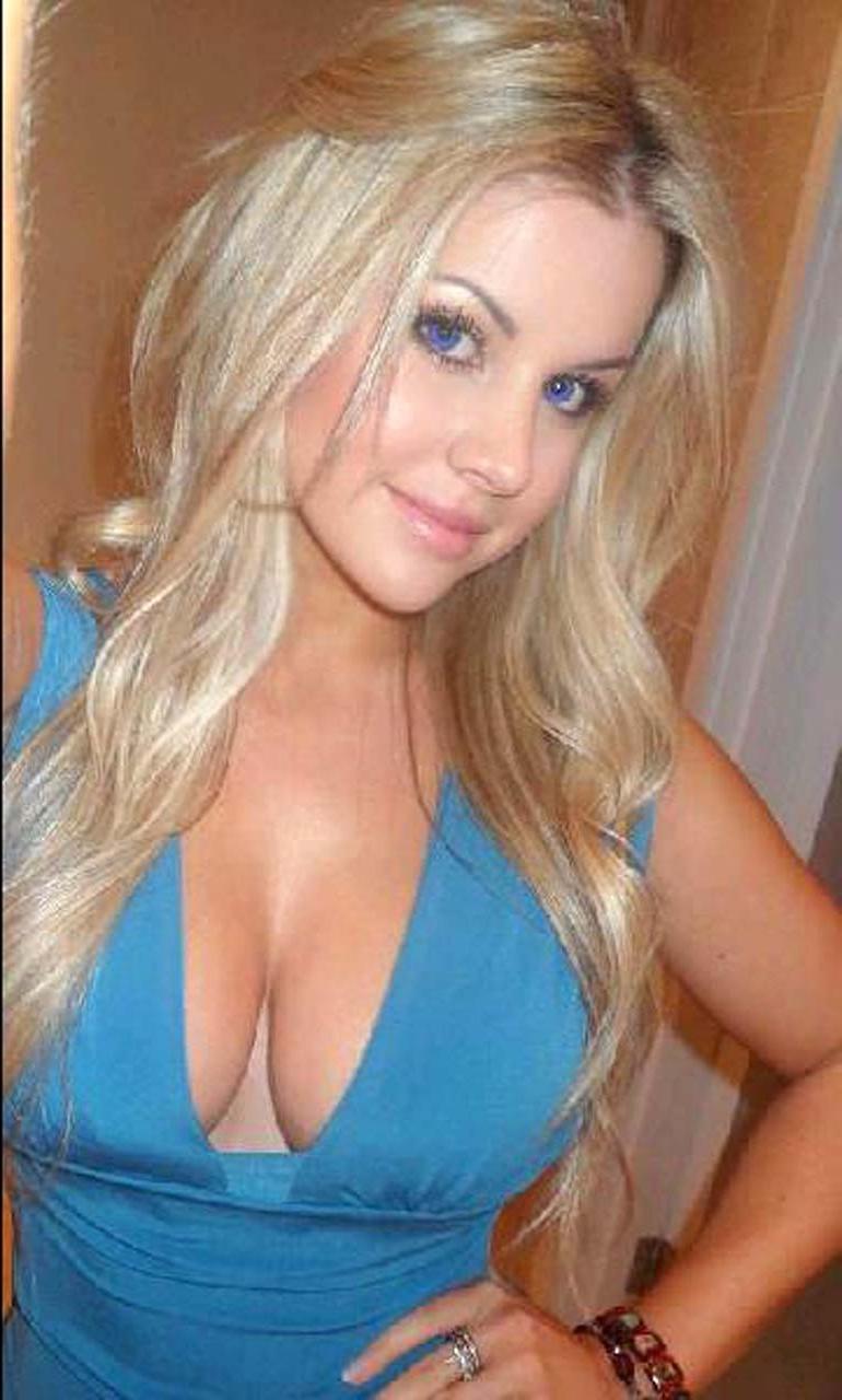 16P Madison Welch exposing sexy body and huge boobs on private photos