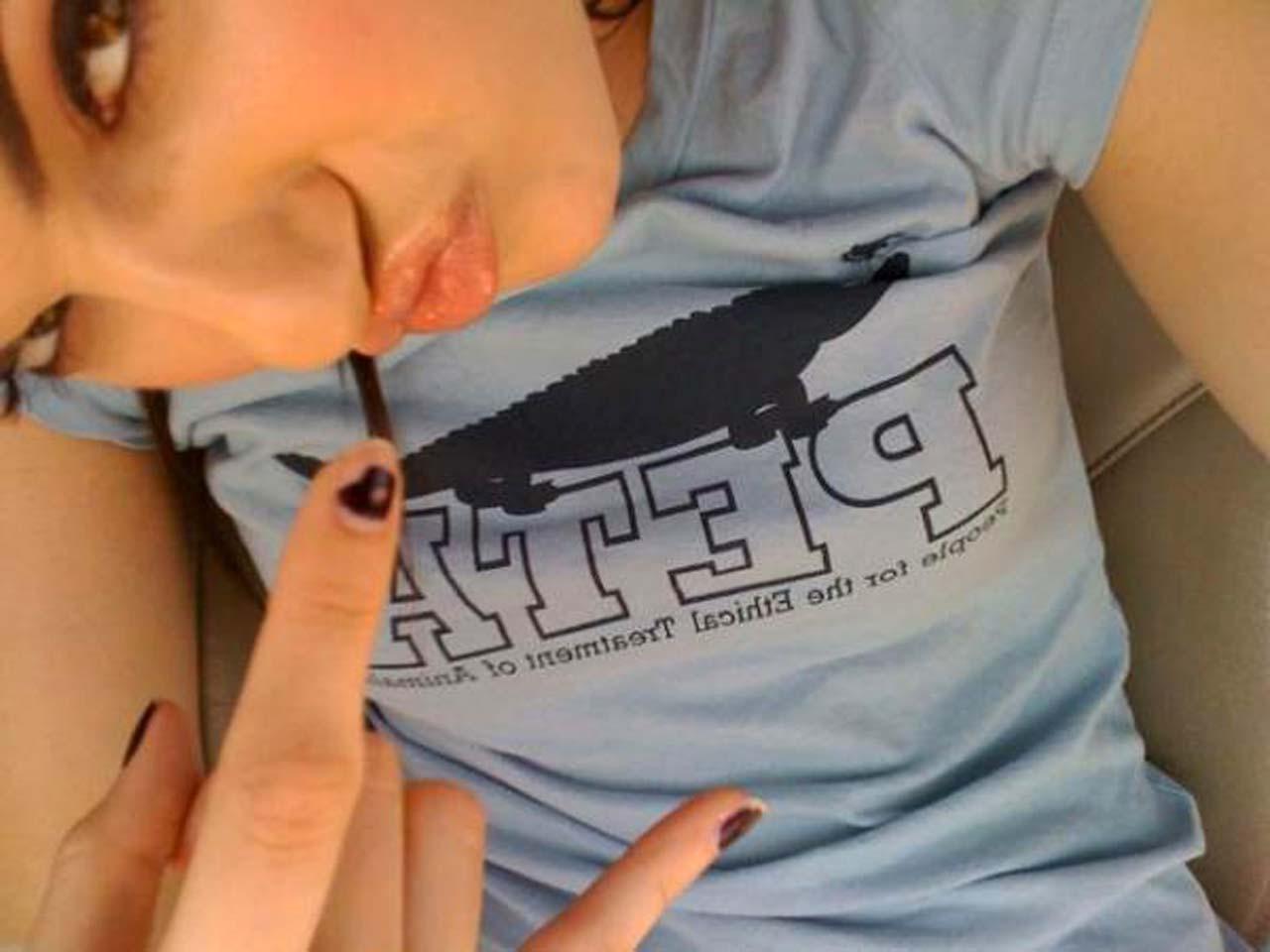 16P Sasha Grey looking fucking sexy and hot on private photos