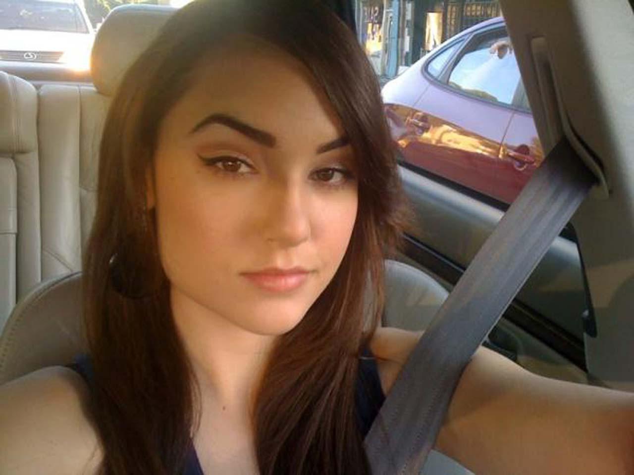 16P Sasha Grey looking fucking sexy and hot on private photos