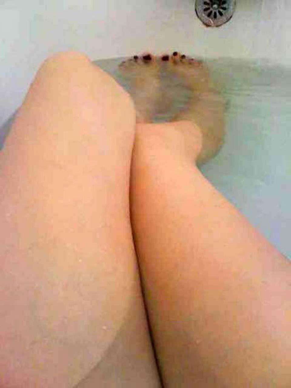 16P Sasha Grey looking fucking sexy and hot on private photos