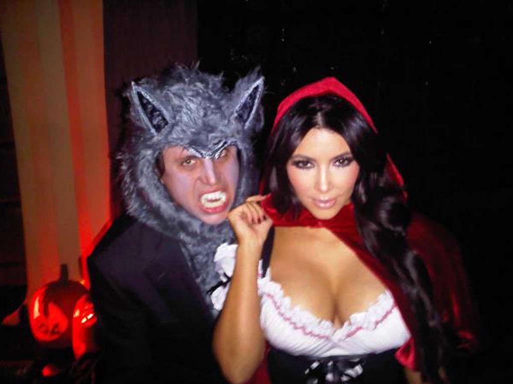 16P Kim Kardashian looking very sexy on yet unseen private photos
