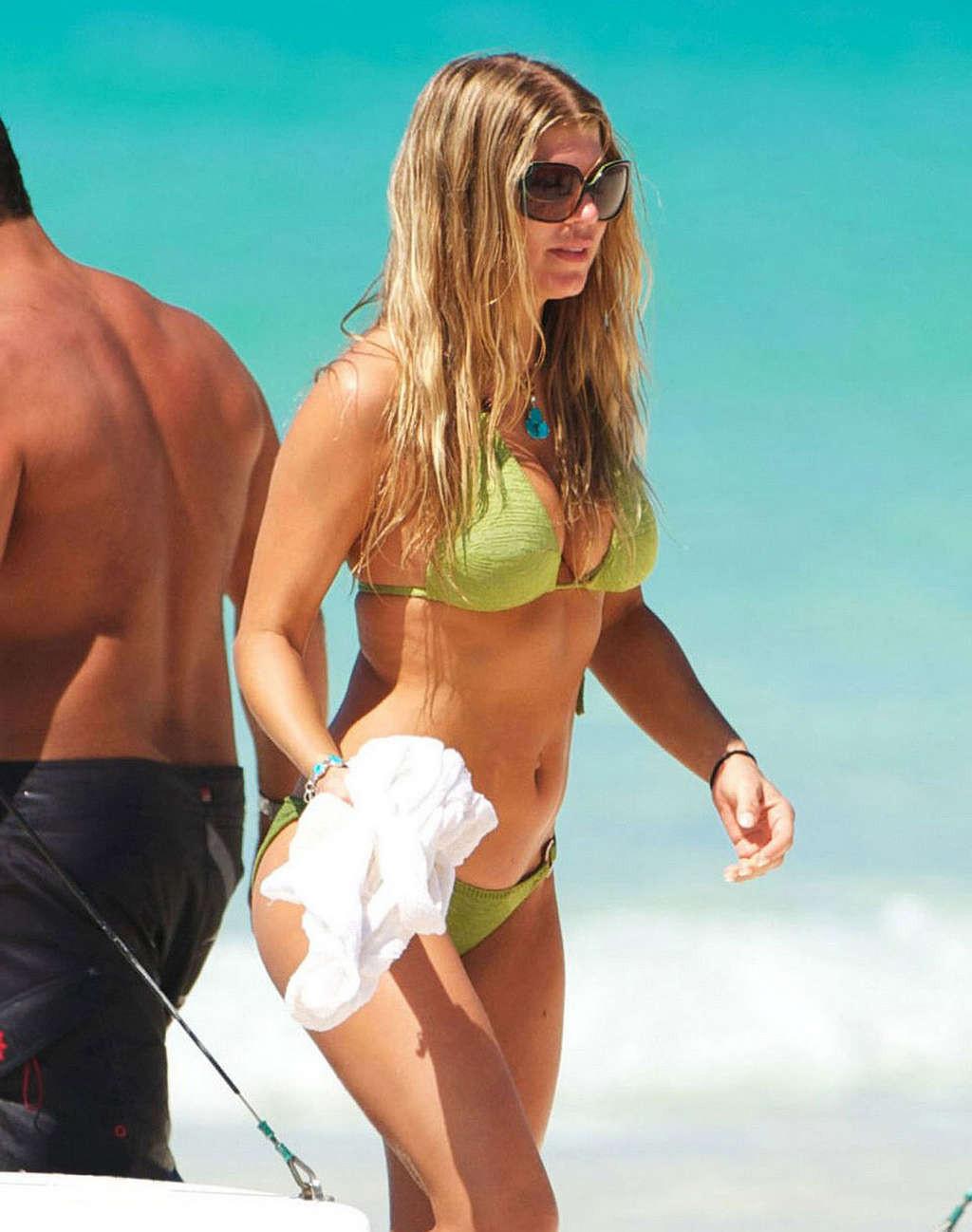 16P Stacy Ferguson showing sexy body and hot ass in thong on beach