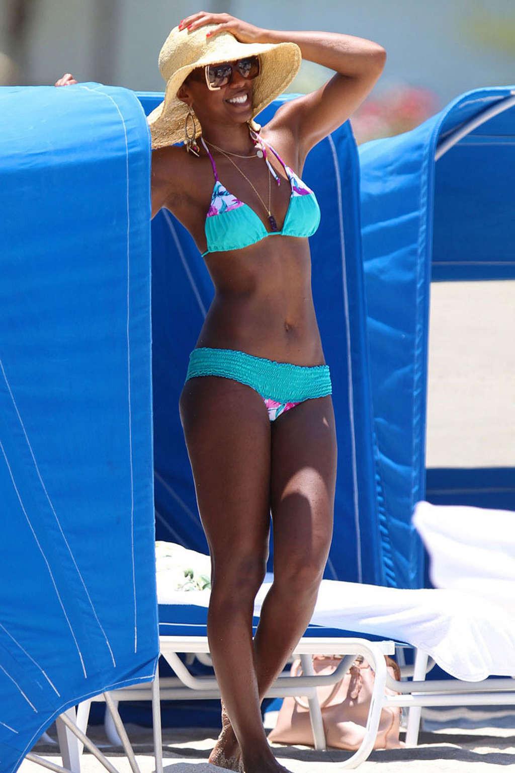 16P Kelly Rowland in see thru to thong and posing in bikini