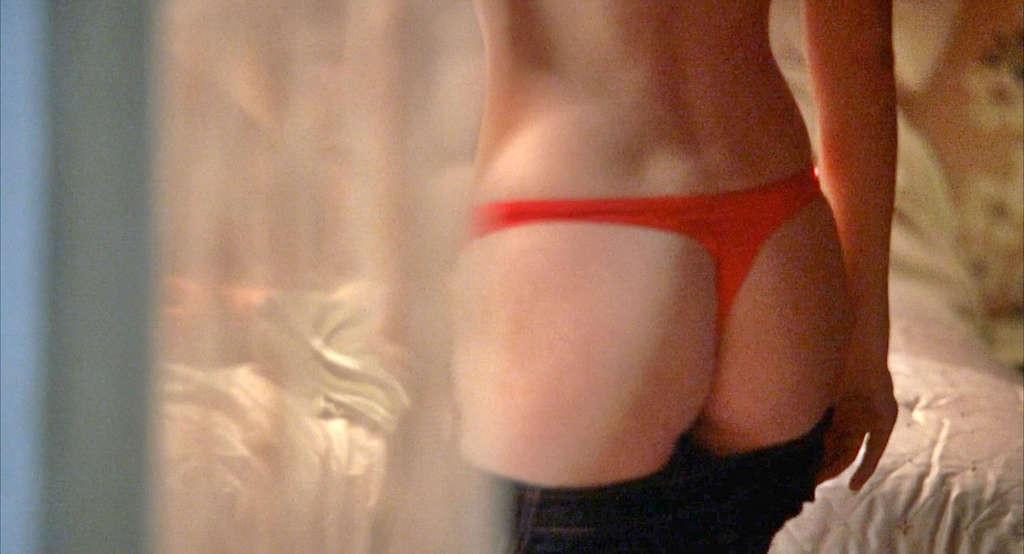 10P Elisha Cuthbert exposing her nice ass in red thong and in bra