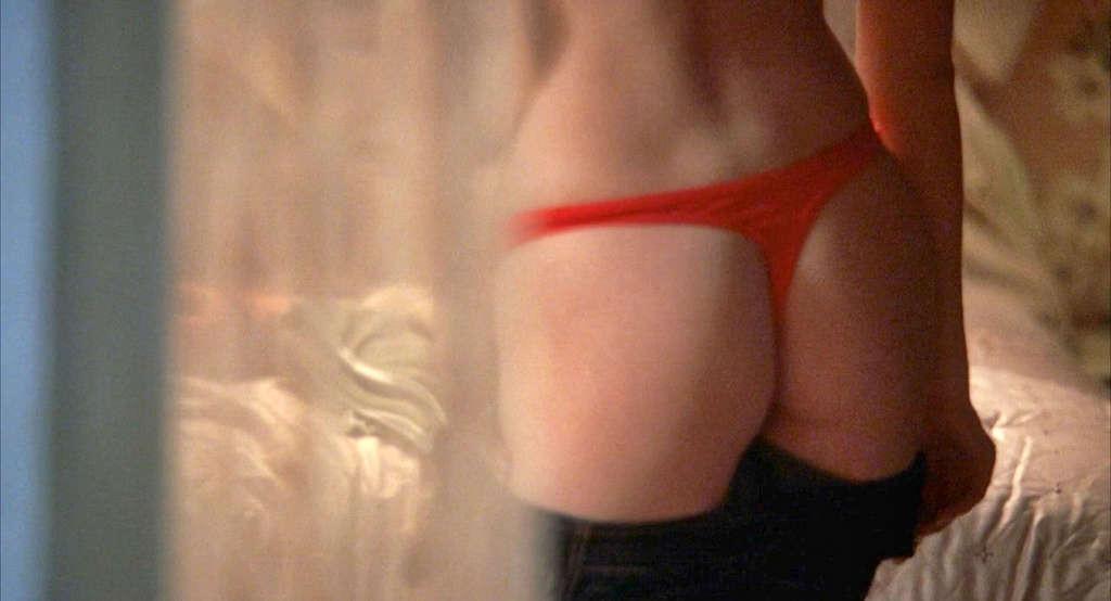 10P Elisha Cuthbert exposing her nice ass in red thong and in bra