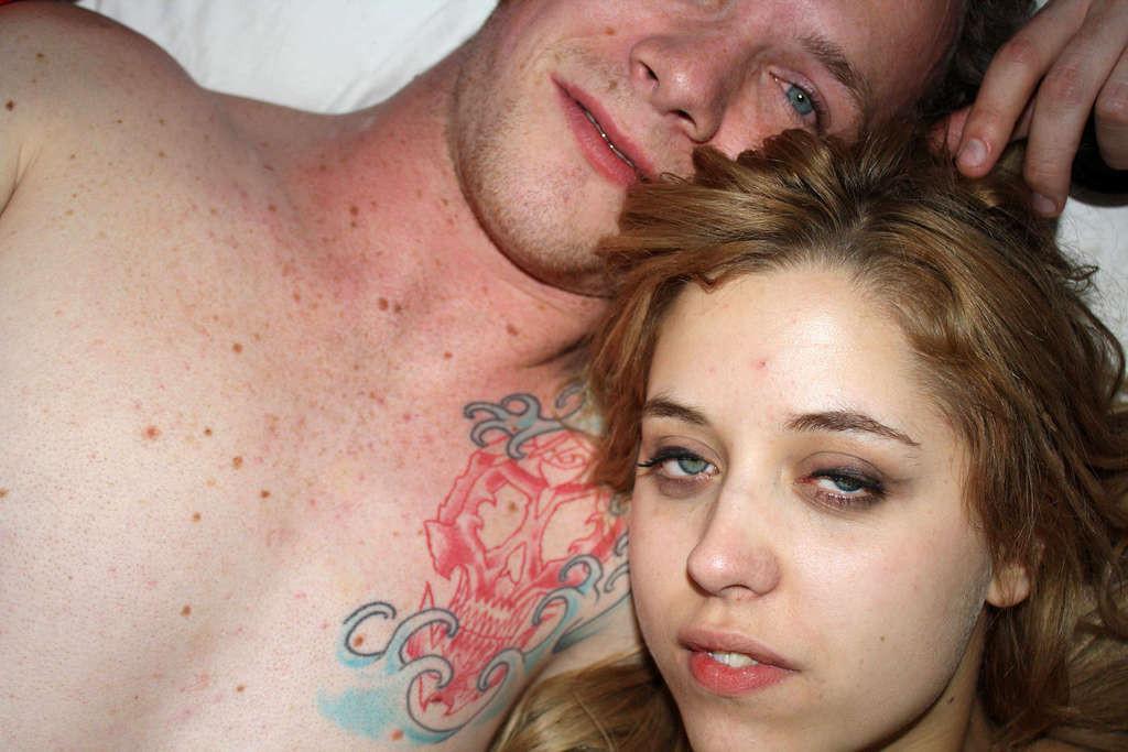 10P Peaches Geldof showing her nice big tits in private pictures