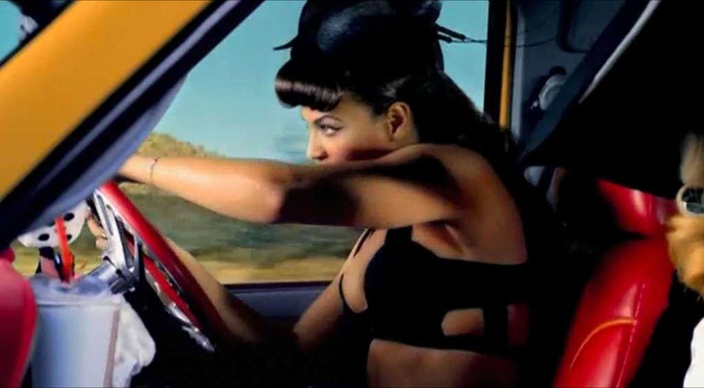 16P Beyonce Knowles looking sexy with Lady Gaga in video spot