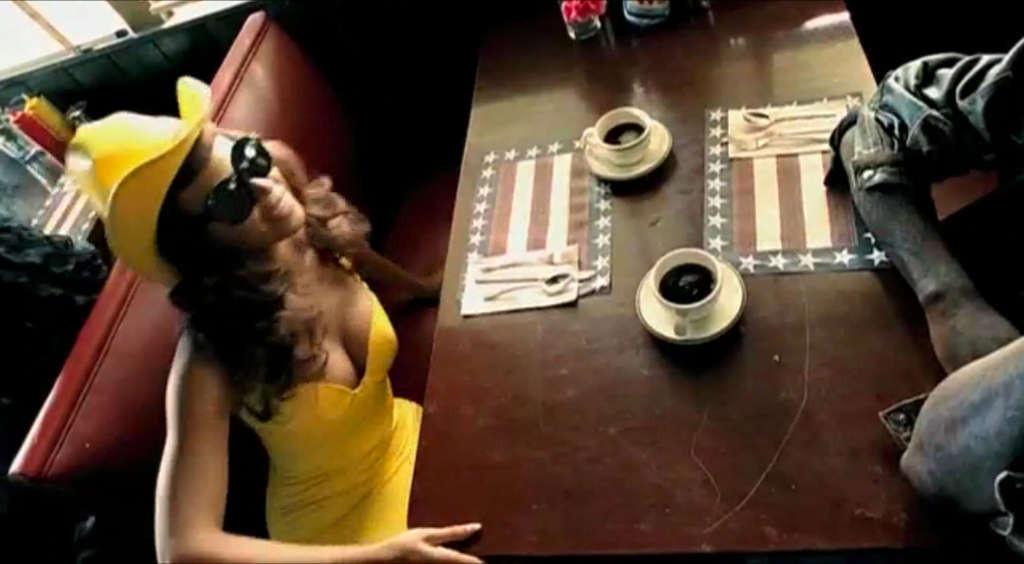 16P Beyonce Knowles looking sexy with Lady Gaga in video spot