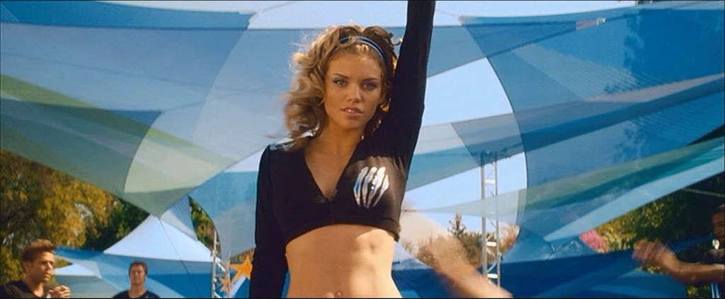16P AnnaLynne McCord as cheerleader in movie and showing her nice tits