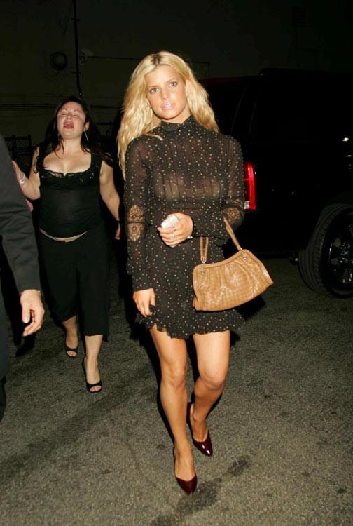 15P Jessica Simpson in bikini that shows hard nipples