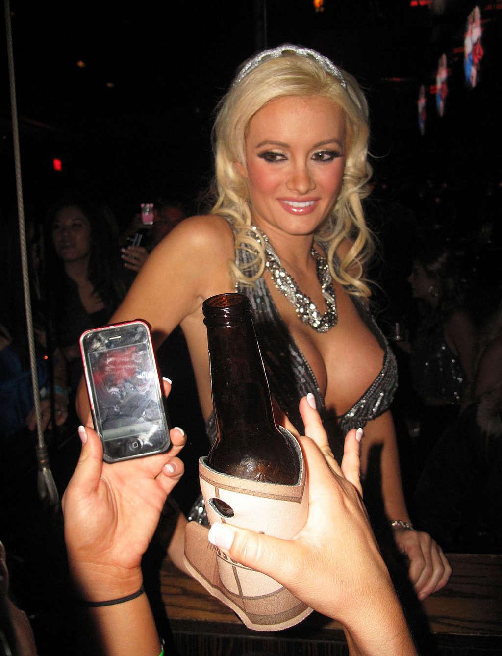 16P Holly Madison showing her big and great tits for her birthday party