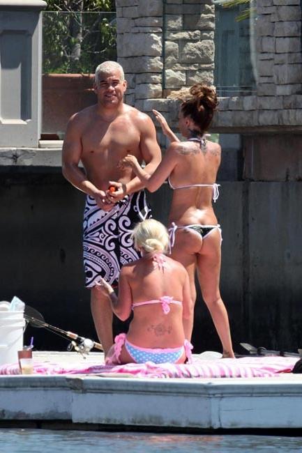 16P Jenna Jameson marible ass in tight thong bikini