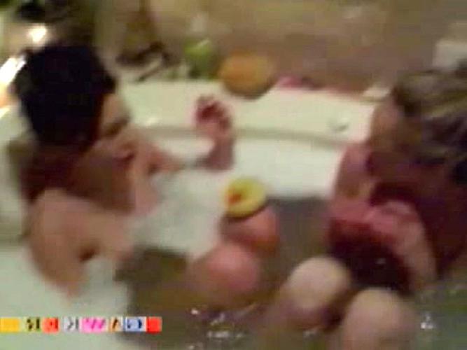 10P Rebecca Gayheart exposing her nice big tits in private sex tape and paparazzi pi