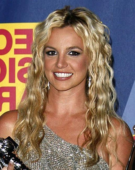 15P Britney Spears fantastic ass in skimpy bikini