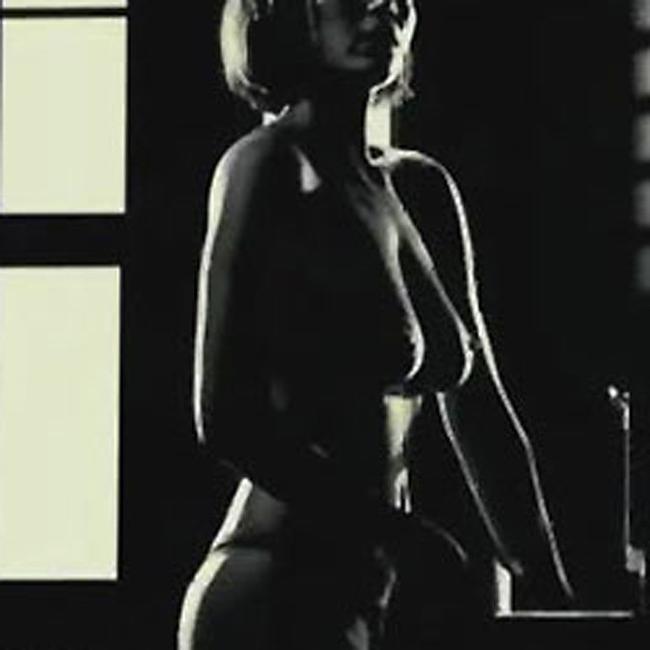 15P Carla Gugino sexy and glamour nude photos