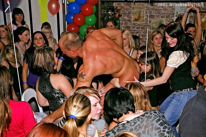 18P Amateur birthday girls confronted with naked guys