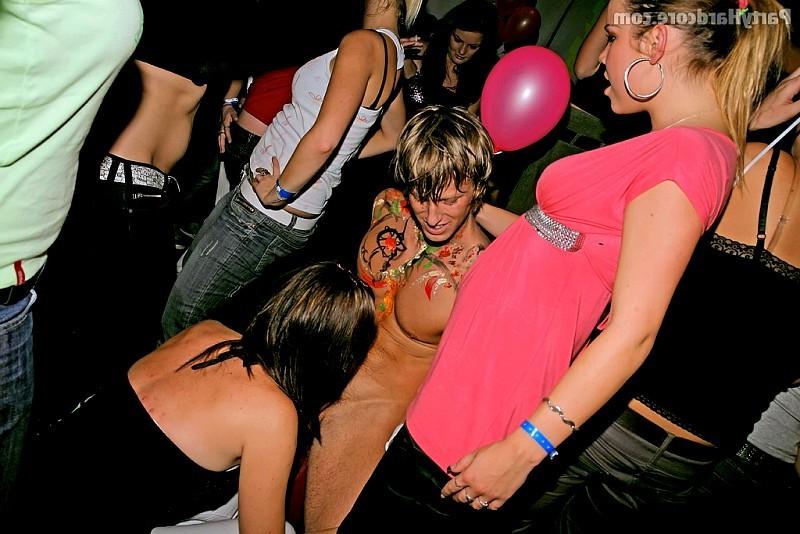 18P Amateur birthday girls confronted with naked guys